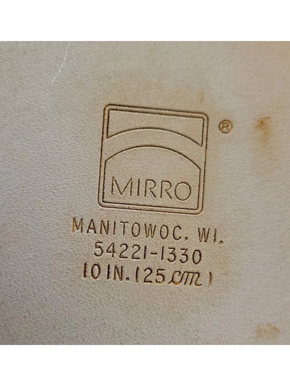 Mirro item being
